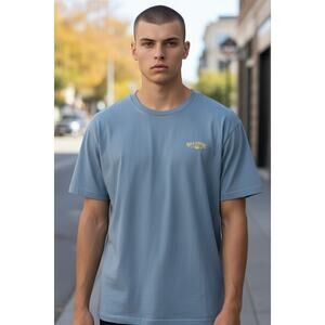 NWT Billabong Men's Graphic T-Shirt Size : Larg3 Color: Blue